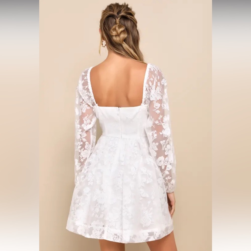 Lulu’s Exceptionally Darling White Burnout Floral Bustier
Mini Dress Medium - Picture 10 of 11